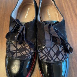 Beautifeel Shoes, Suede Oxford Black/Red Size 39EU 8USA